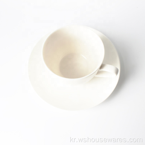 도매 새로운 스타일 세라믹 찻잔 커피 컵 접시